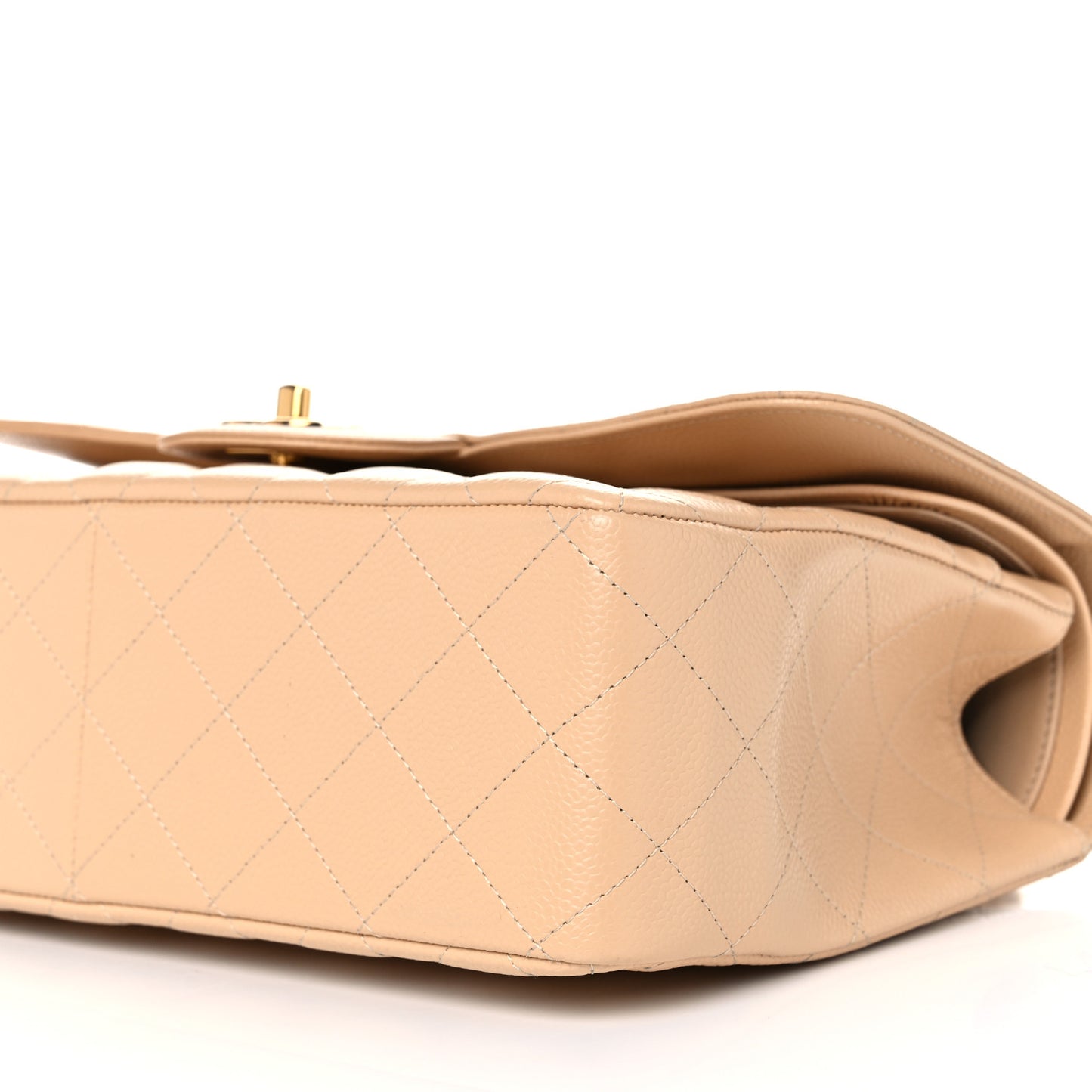 Caviar Quilted Jumbo Double Flap Beige Clair