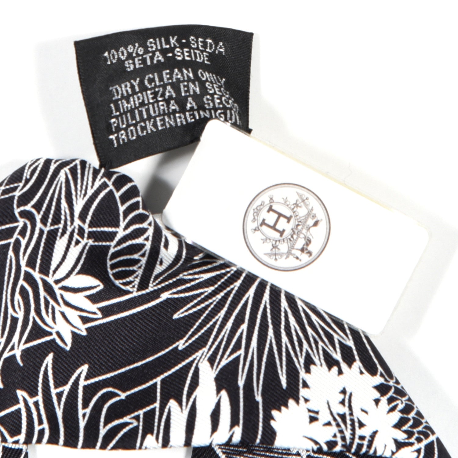 Hermes Silk Animapolis Twilly Black White 3 of 4