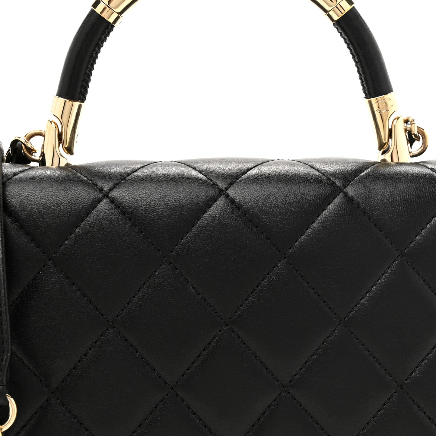 Lambskin Small Carry Chic Flap Black