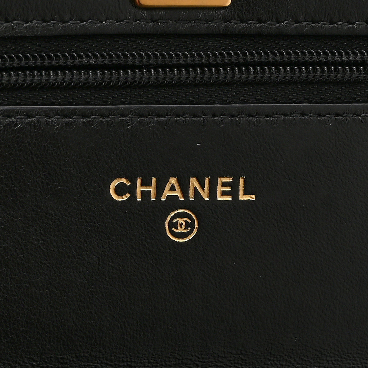 Shiny Lambskin Quilted CC Turnlock Chic Pearl Wallet on Chain WOC  Black