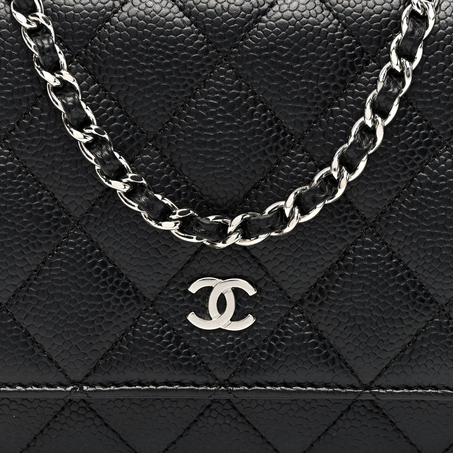 Caviar Quilted Wallet On Chain WOC Black