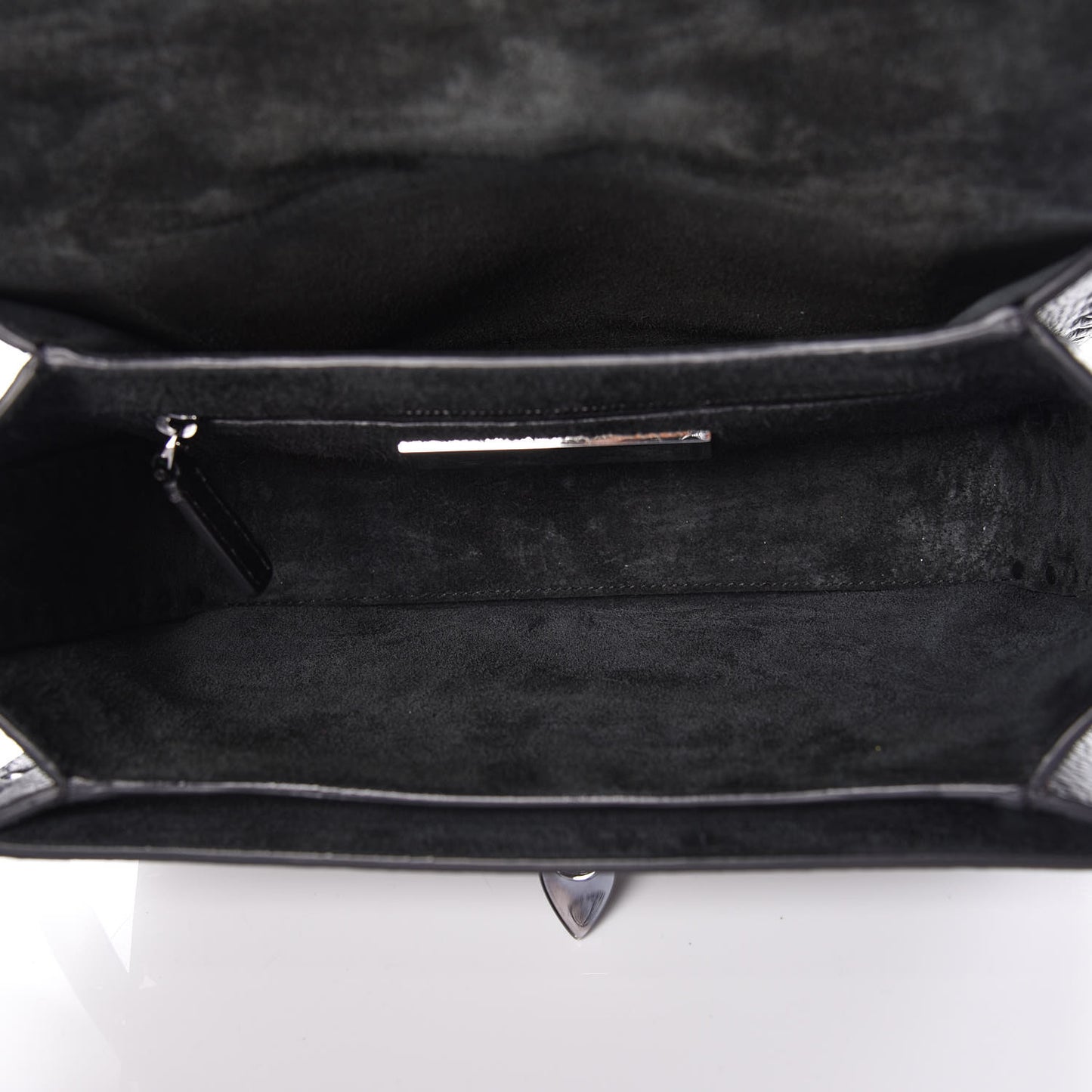 Pebbled Calfskin Onyx Medium Rockstud Rolling Flap Saddle Bag Black