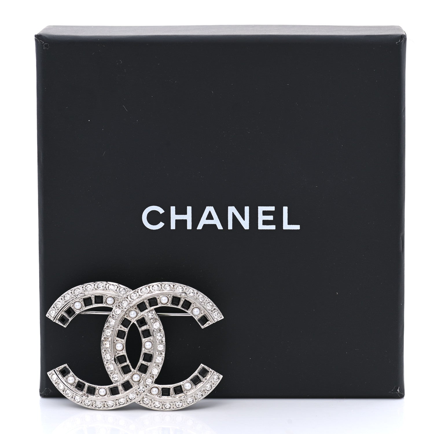 Chanel Ruthenium Pearl Crystal CC Brooch Black 5 of 5