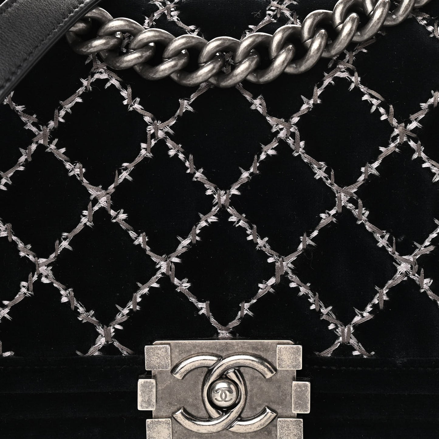 Velvet Quilted Medium Boy Flap Black