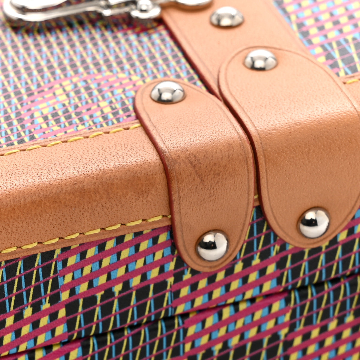 Monogram LV Pop Petite Malle Rose