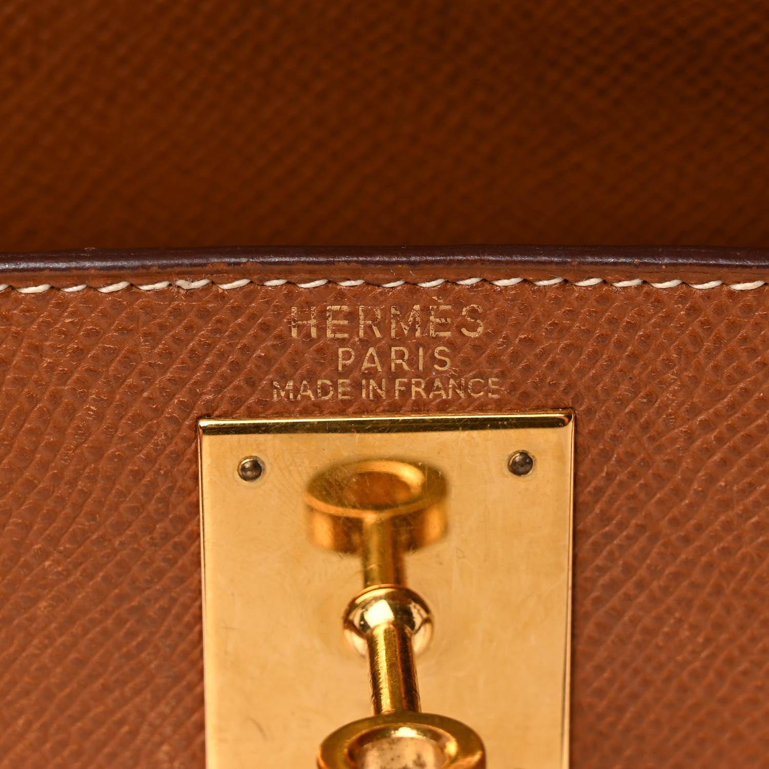 Hermes Courchevel Kelly Sellier 28 Gold 6 of 14