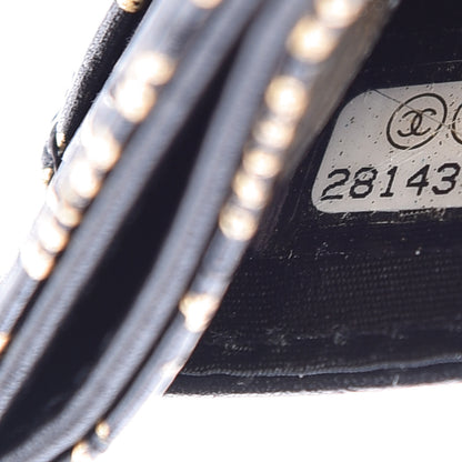 Chanel Calfskin Crocodile Embossed Graffiti 2.55 Cocodile Reissue Card Holder Black Gold 8 of 9