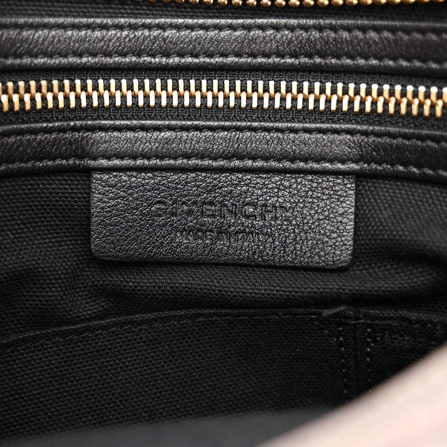Nubuck Crocodile Embossed Medium Pandora Dark Grey