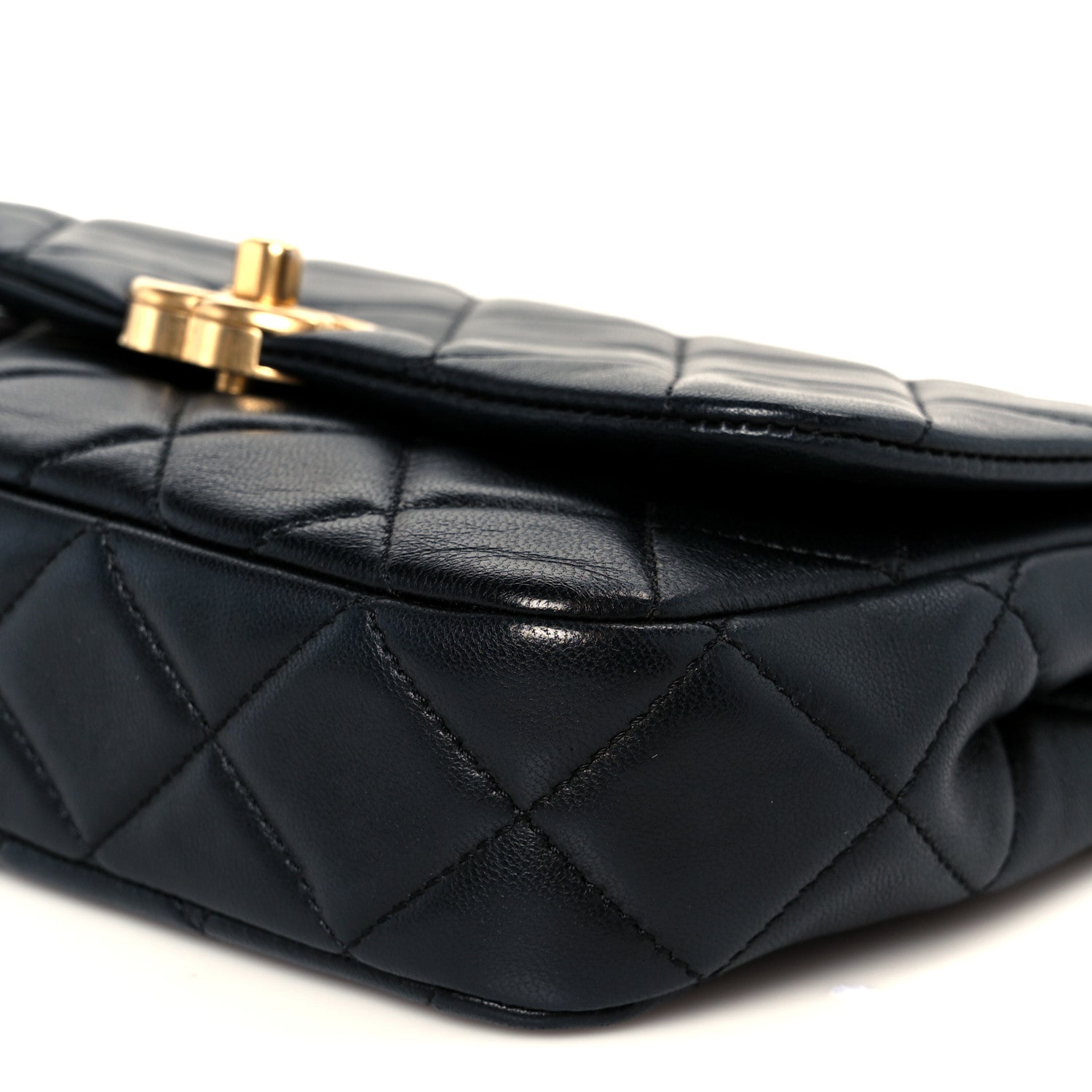 Chanel Lambskin Quilted Pearl Flap Black 1780582 – FASHIONPHILE