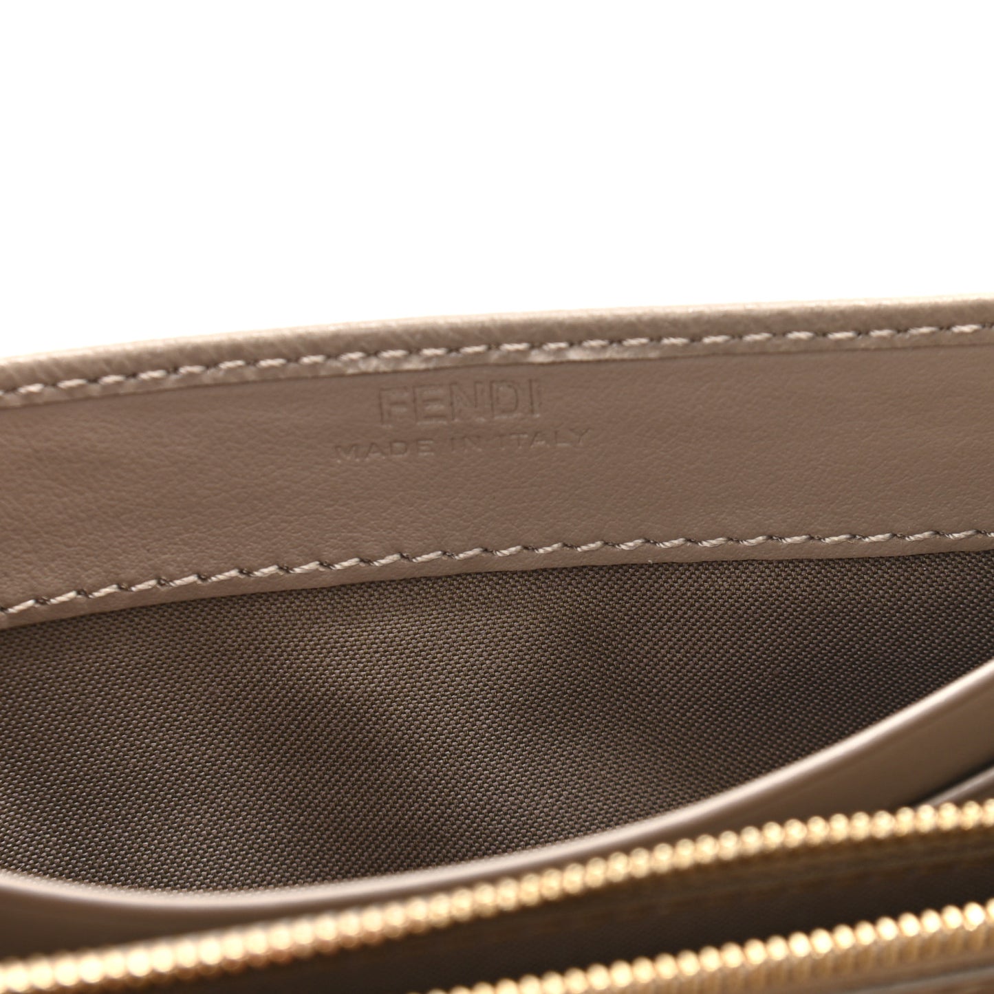 Vitello Cruise F is Fendi Continental Envelope Wallet on Chain Tortora