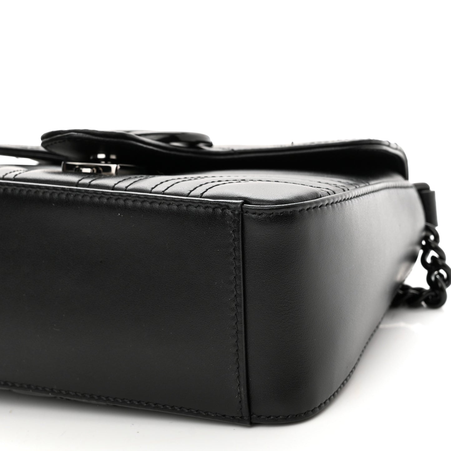 Calfskin Matelasse Monochrome Mini GG Marmont Top Handle Shoulder Bag Black