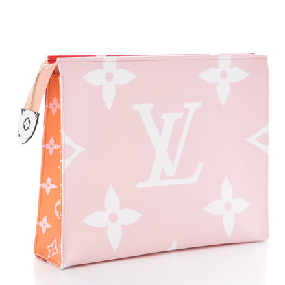 Louis Vuitton Monogram Giant Toiletry Pouch 26 Rouge 3 of 9