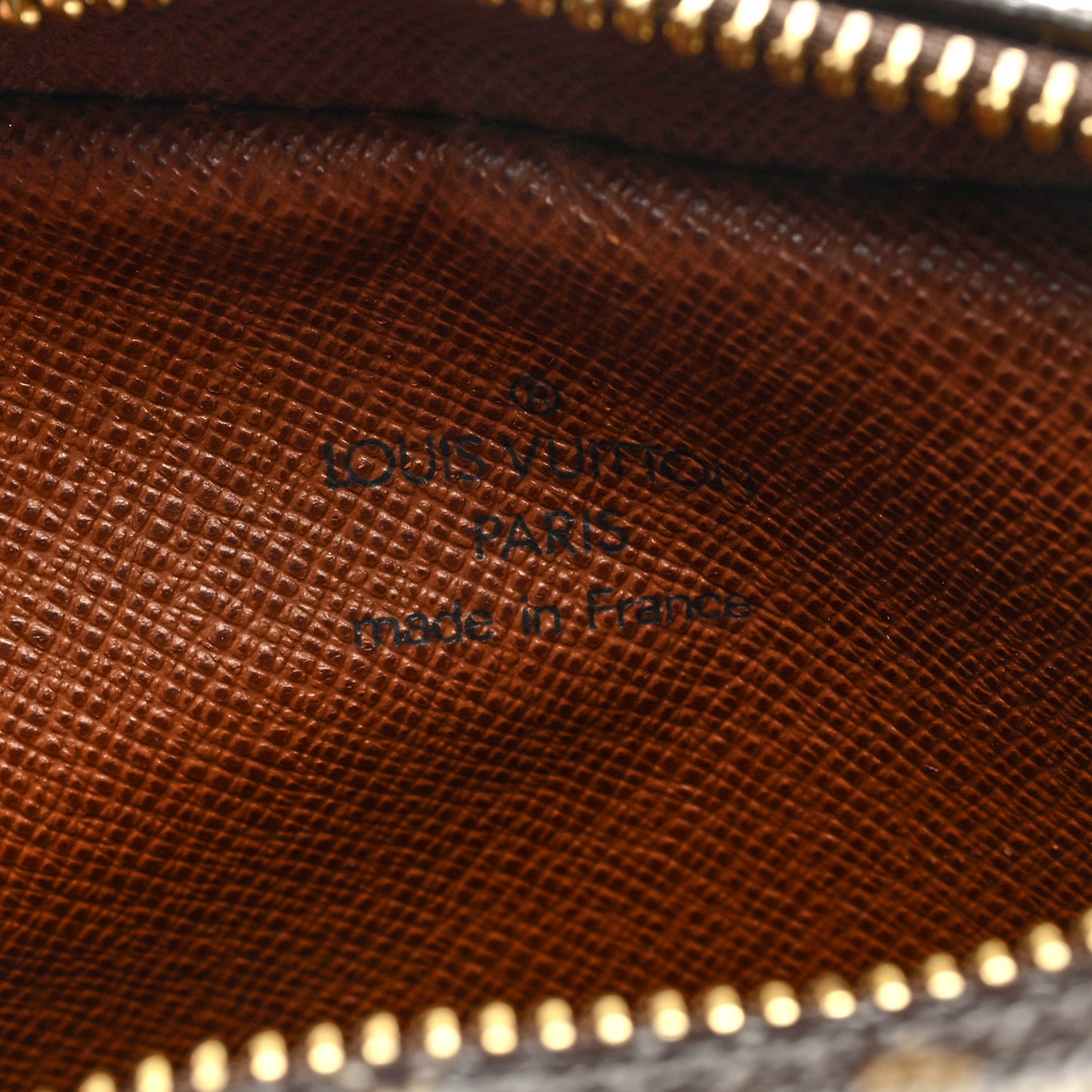 Monogram Amazone
