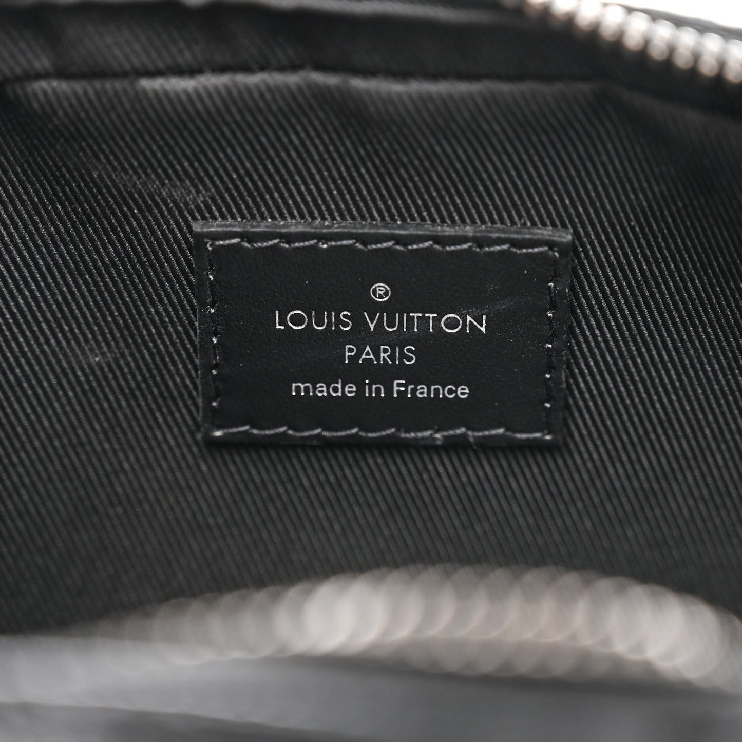 Monogram Eclipse Nano Porte Documents Voyage Black