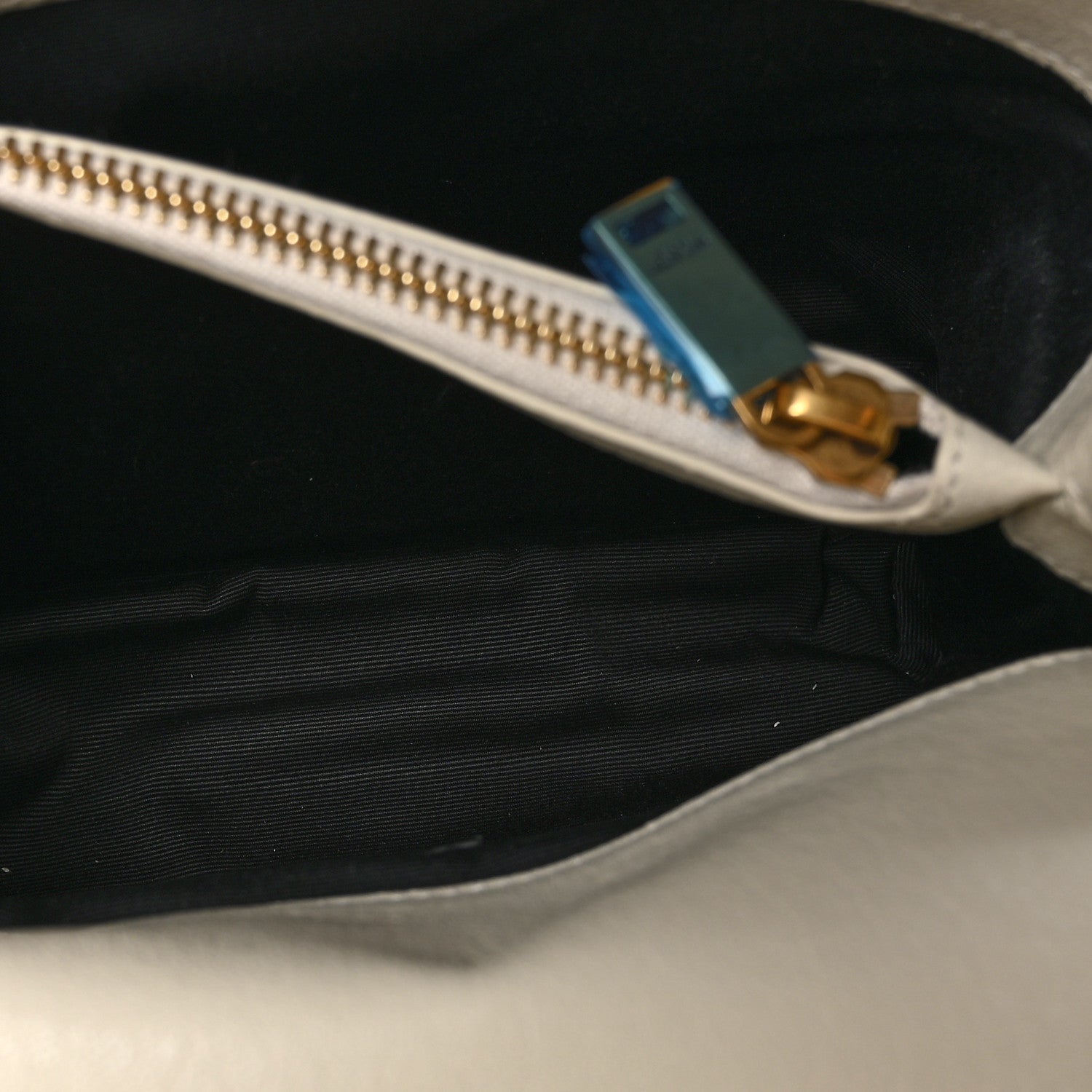 Saint Laurent Sheepskin Matelasse Chevron Monogram Medium College Bag Crema Soft 6 of 11