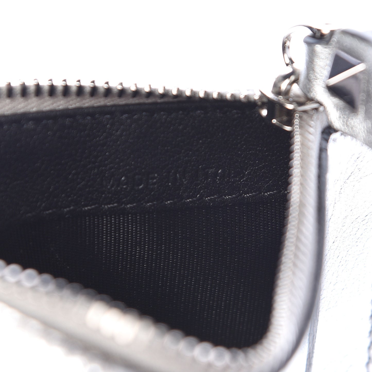 Metallic Calfskin Go Logo Coin Case Card Holder Silver
