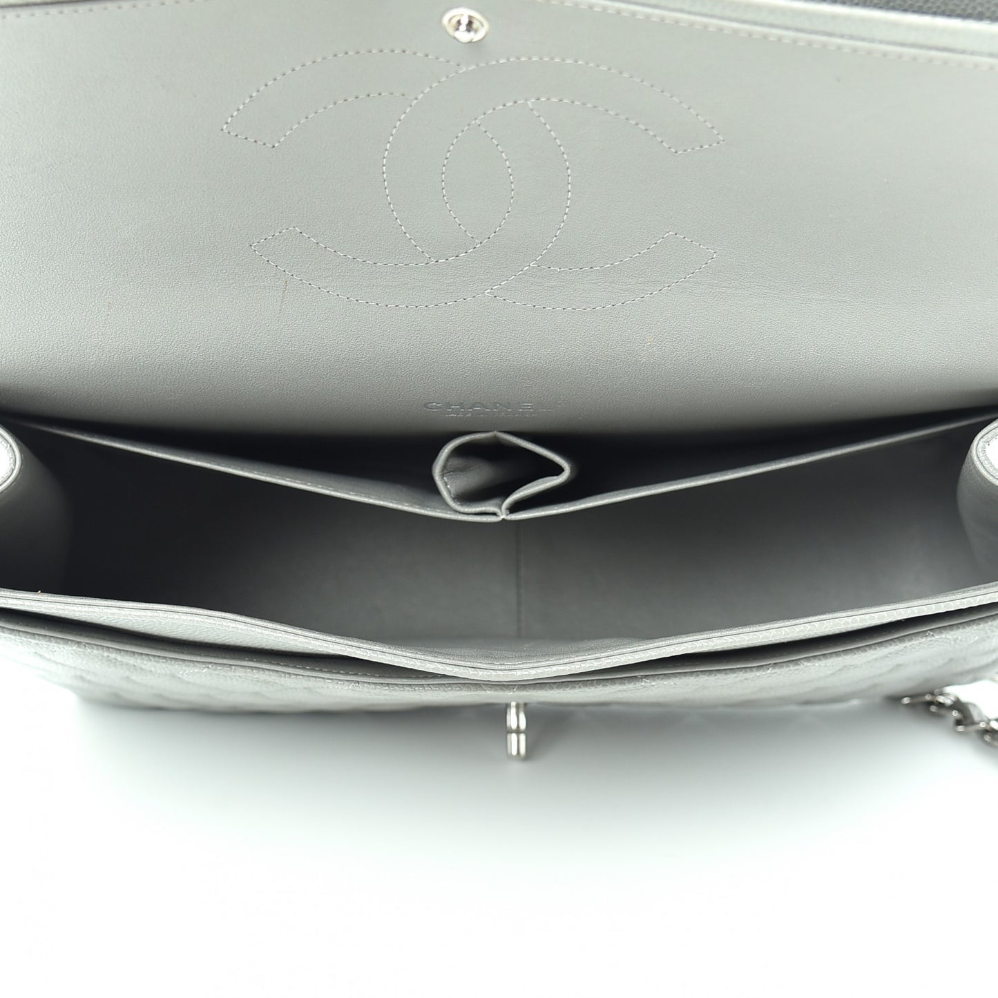 Caviar Quilted Maxi Double Flap Light Grey