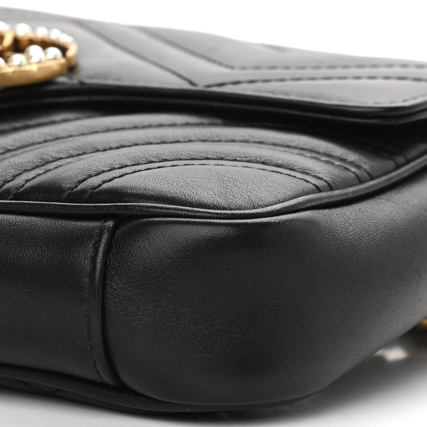 Calfskin Matelasse Pearly GG Marmont Chain Belt Bag Black
