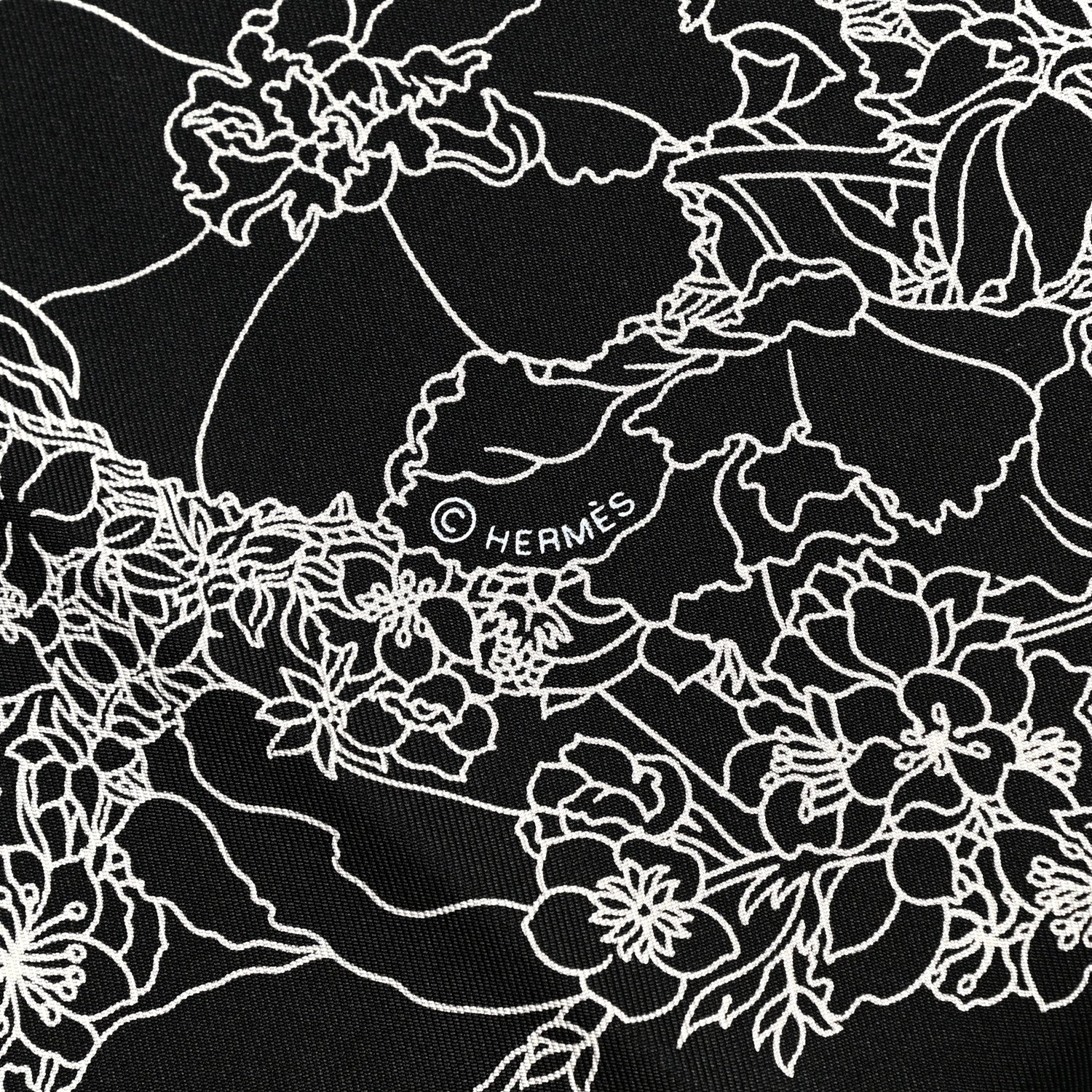 Hermes Silk Robe Legere Scarf 90 Black White 4 of 7