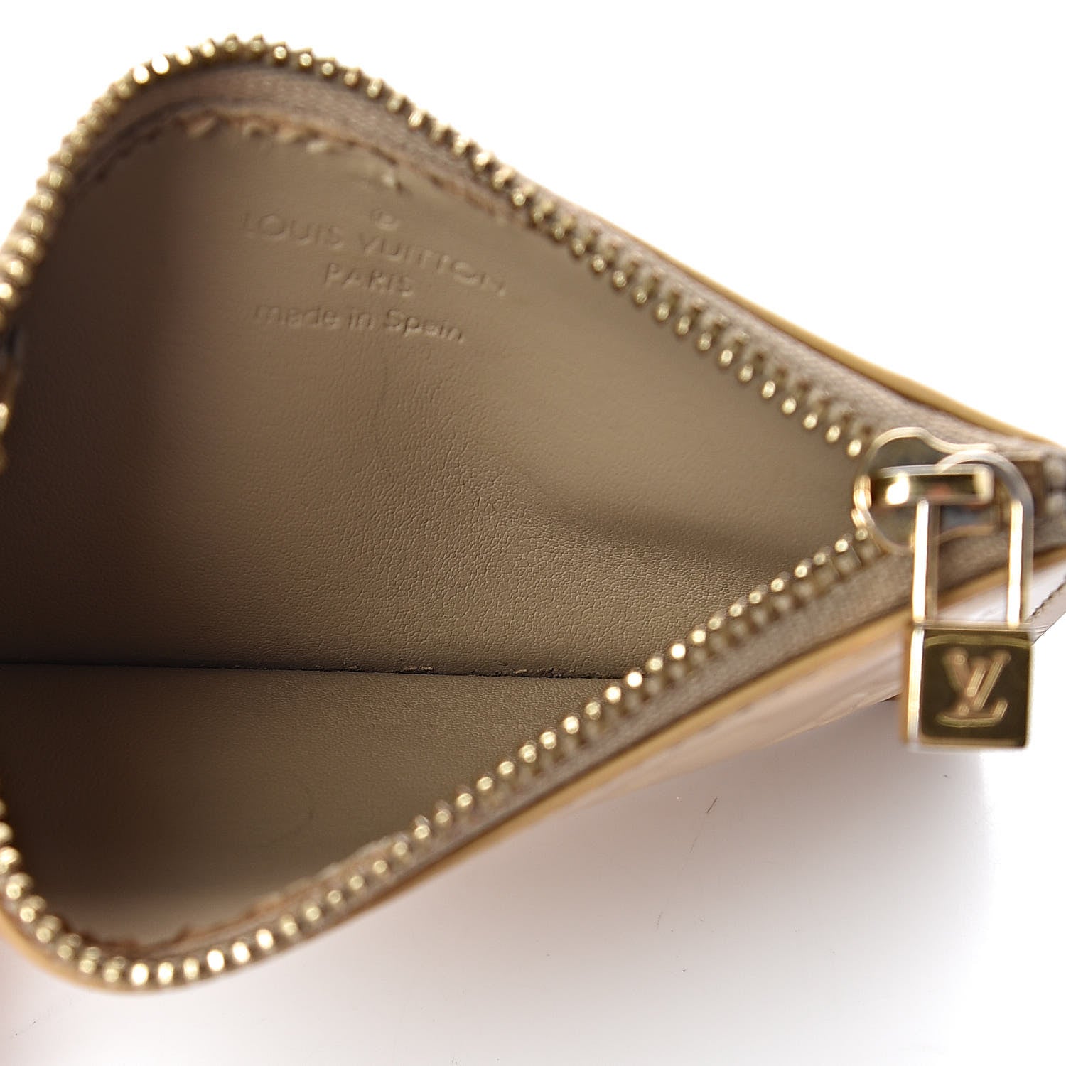 Louis Vuitton Vernis Key Pouch Perle 5 of 6
