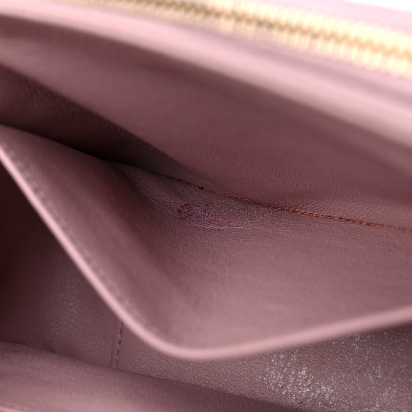 Caviar Quilted Small Business Affinity Flap Light Pink