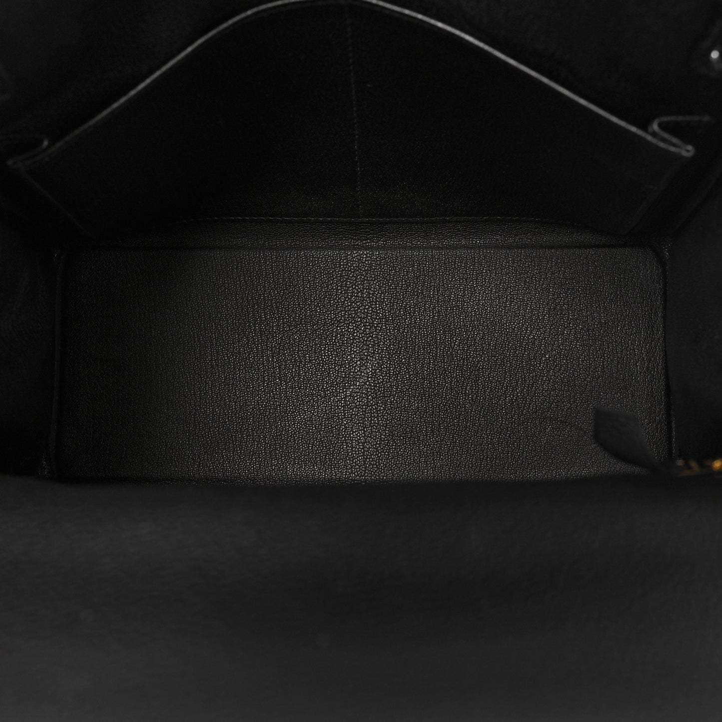 Togo Matte Porosus Crocodile Kelly Retourne Touch 28 Black