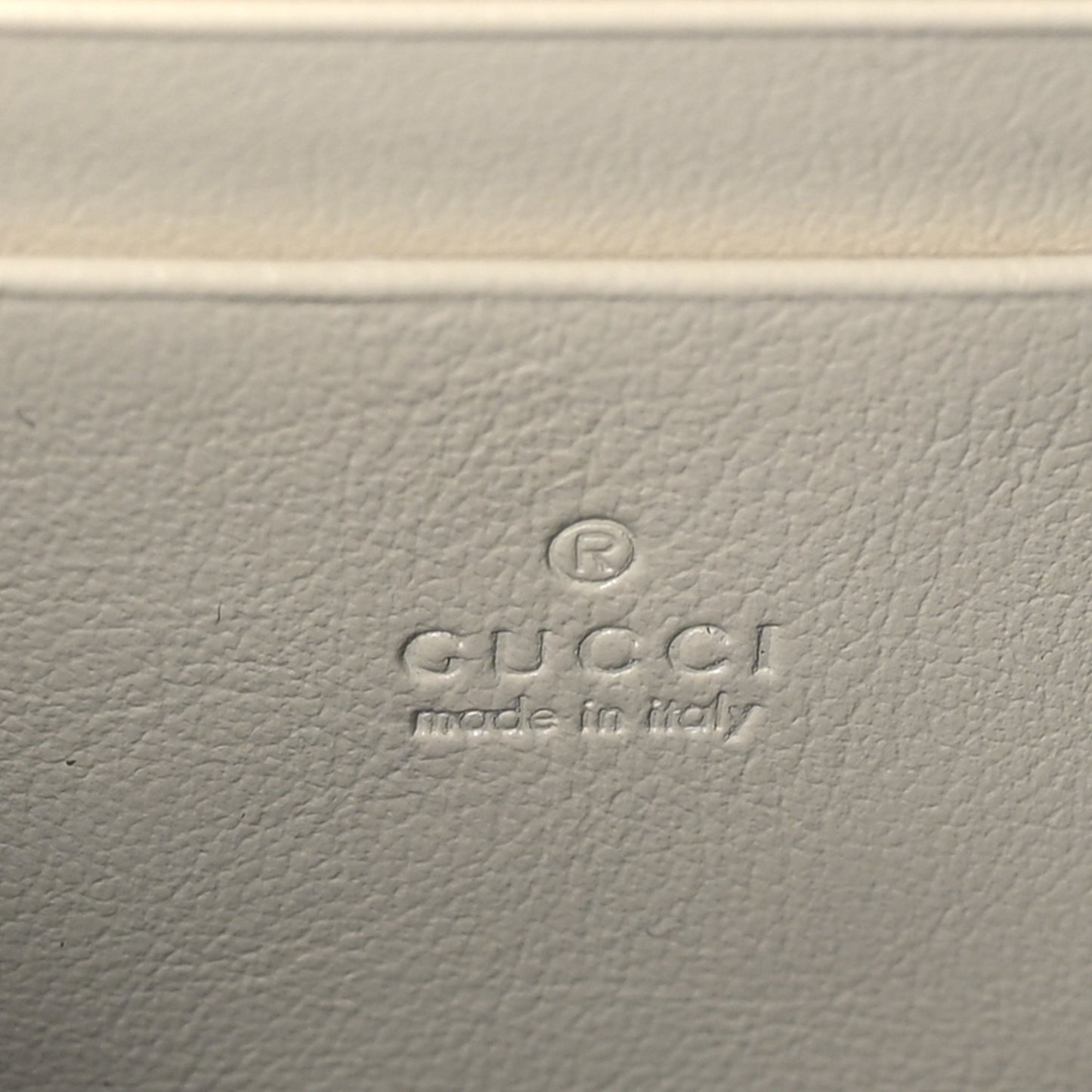 Vintage Effect Calfskin Matelasse Diagonal Torchon GG Marmont Chain Wallet Mystic White Blue Agata