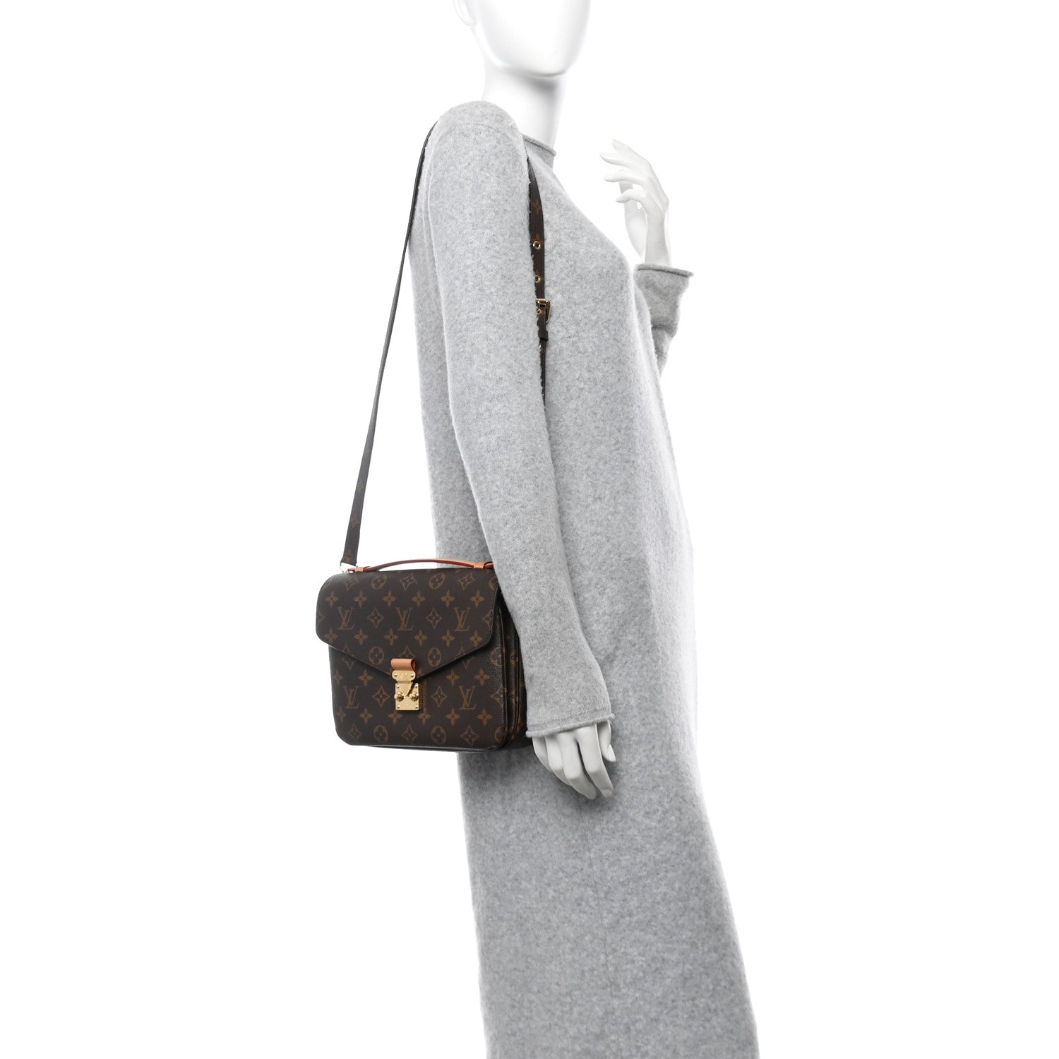 Louis Vuitton Monogram Pochette Metis 2 of 12