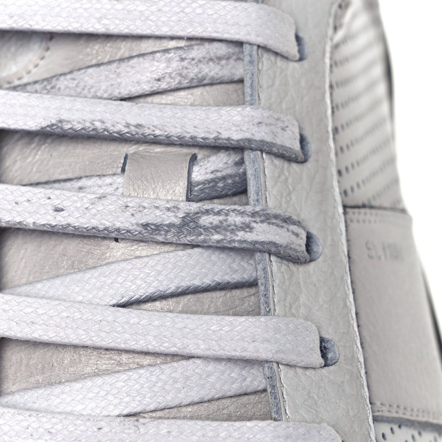 Calfskin Perforated Court Classic SL/10H High Top Sneakers 44 White