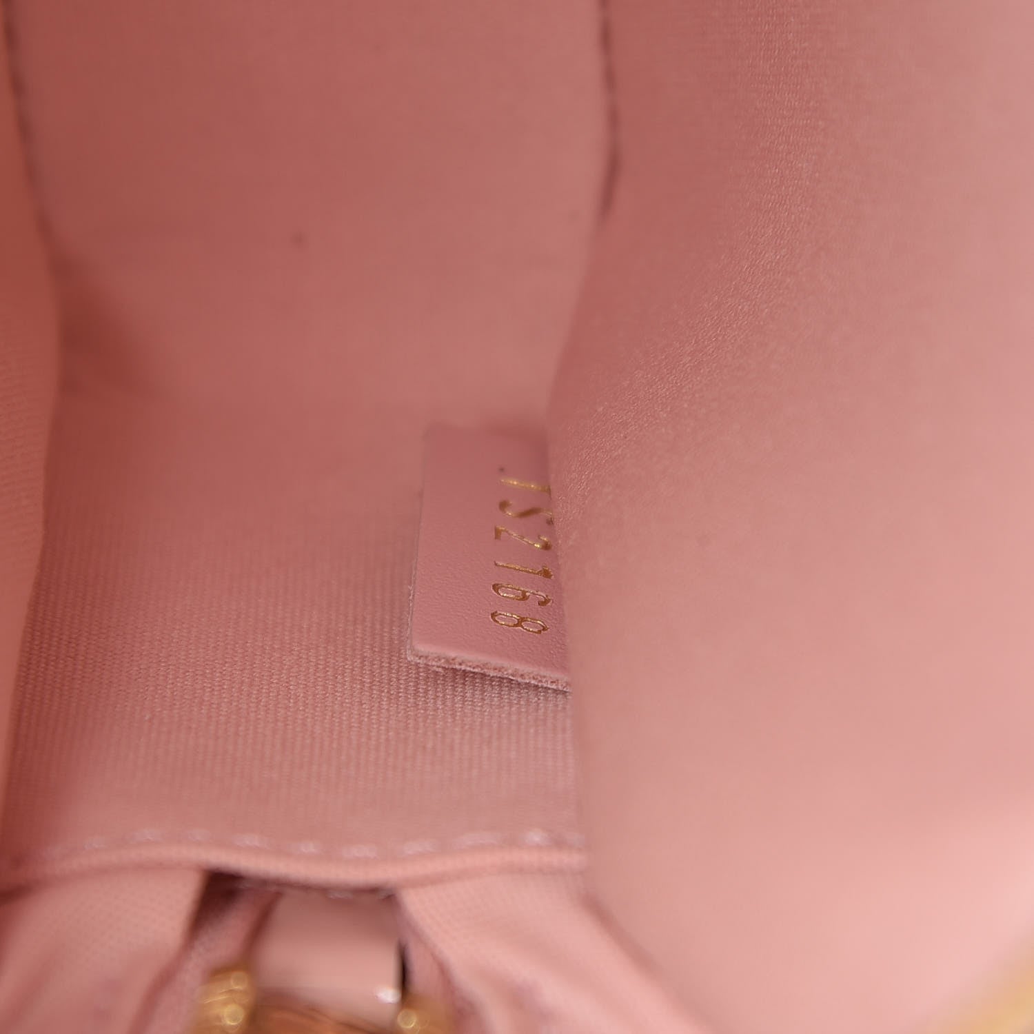 Louis Vuitton Vernis Camera Pouch Rose Ballerine 8 of 11
