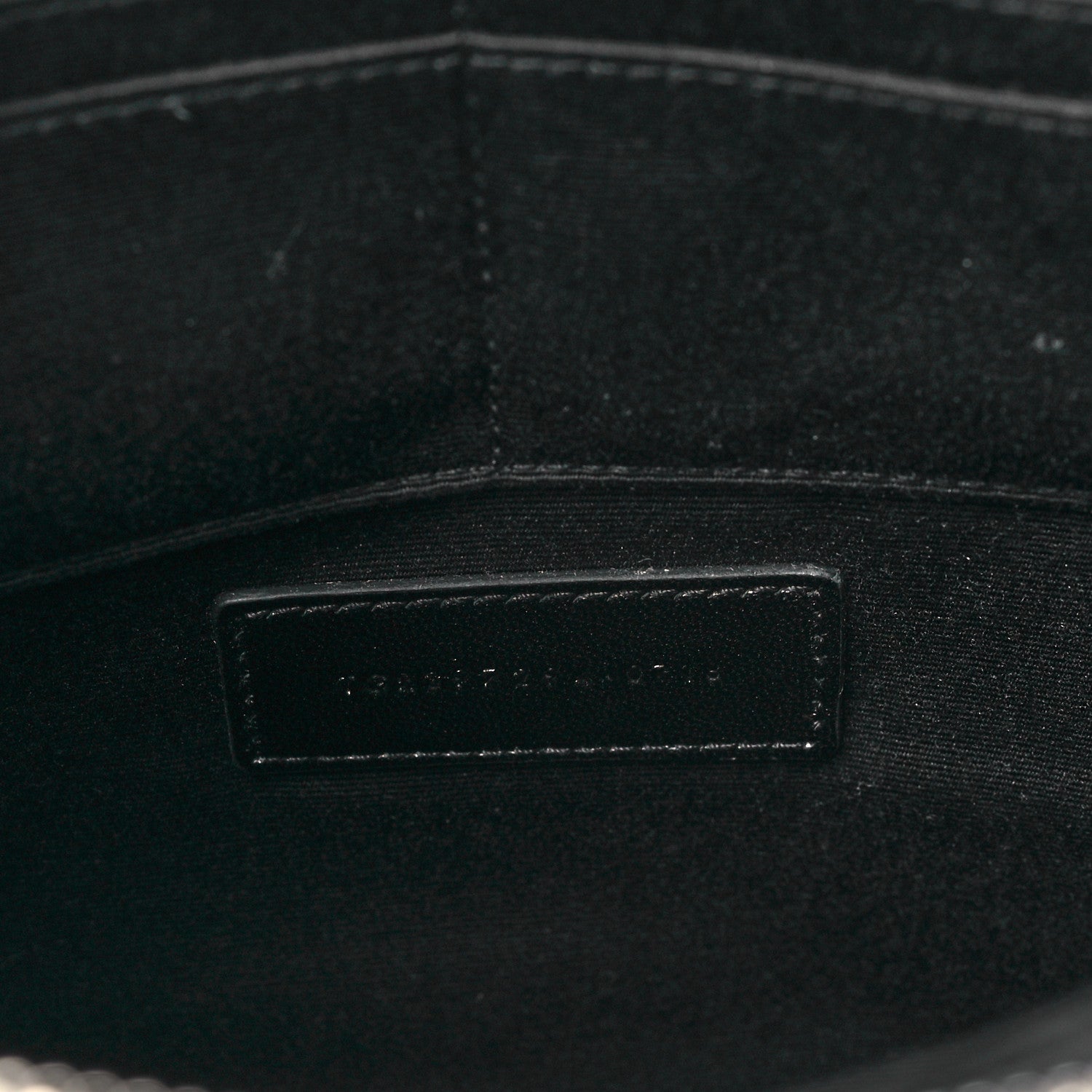 Saint Laurent Grain De Poudre Zipped Tablet Holder Black 7 of 9