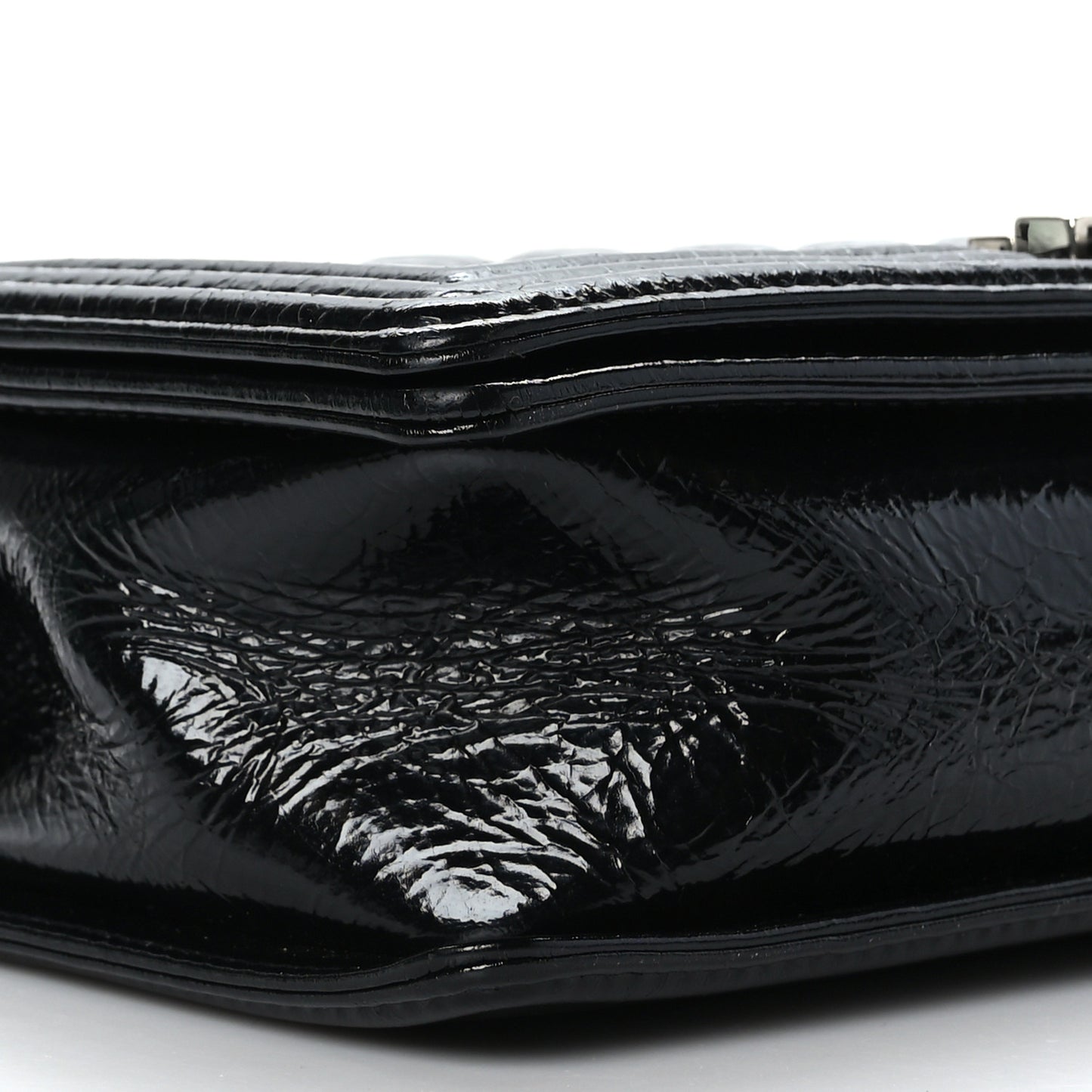 Patent Calfskin Enamel Quilted New Medium Boy Flap Black