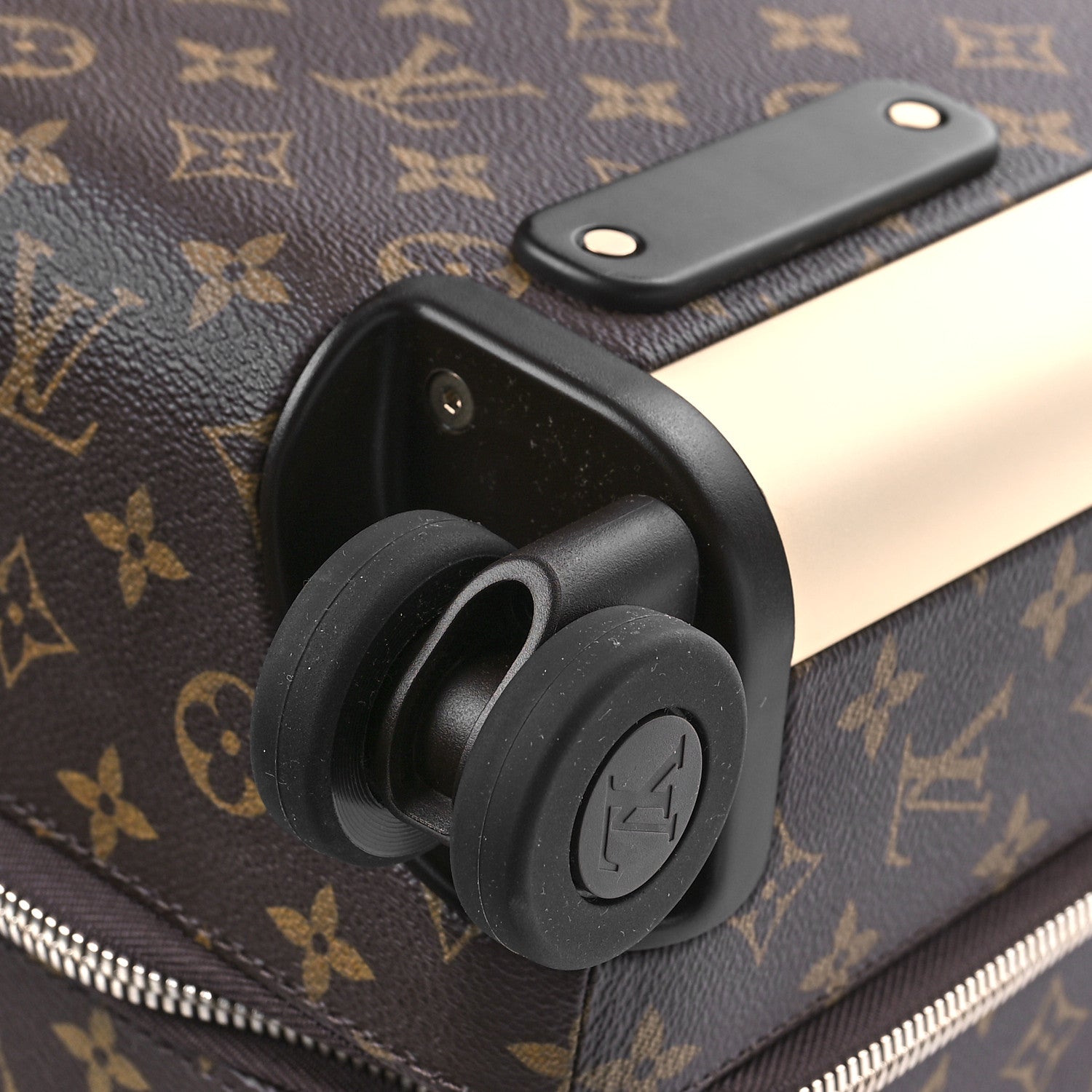 Louis Vuitton Monogram Horizon 55 12 of 13