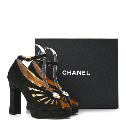 Chanel Suede Calfskin Pearl Shamrock CC Sandals 37 Black 9 of 9