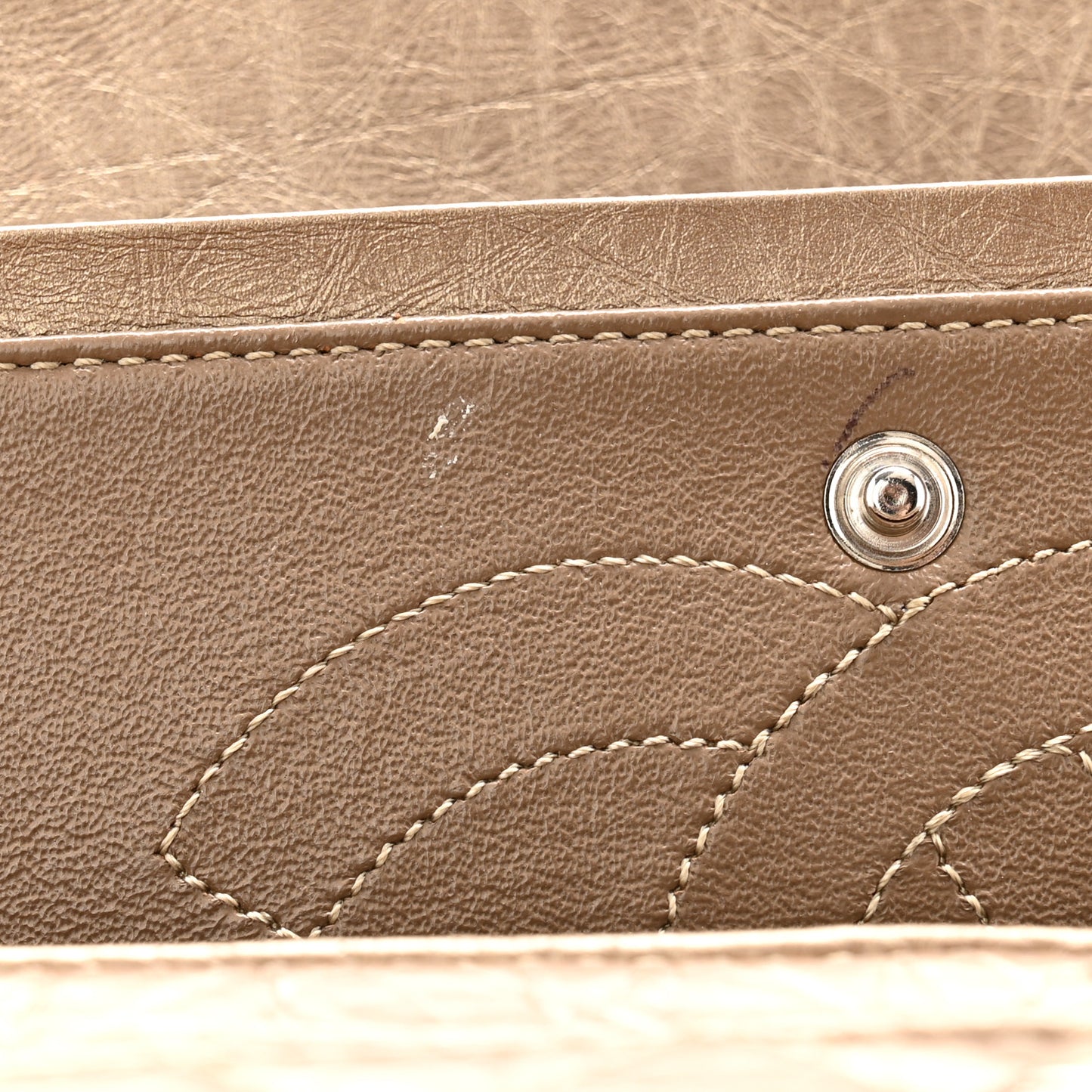 Metallic Aged Calfskin Quilted 2.55 Reissue 226 Flap Dark Gold