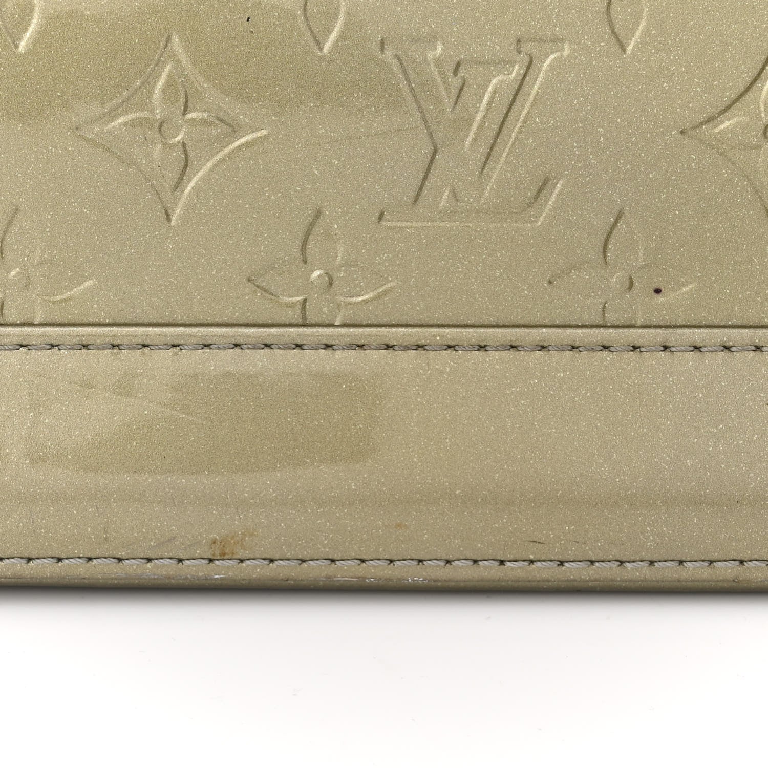 Louis Vuitton Vernis Alma MM Givre 12 of 14