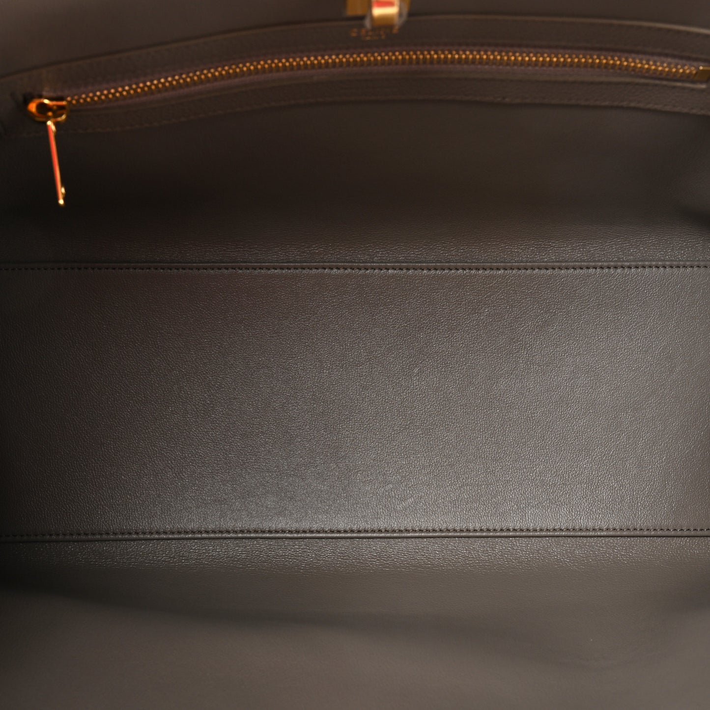 Grained Calfskin Cabas 16 Bag Smokey Taupe