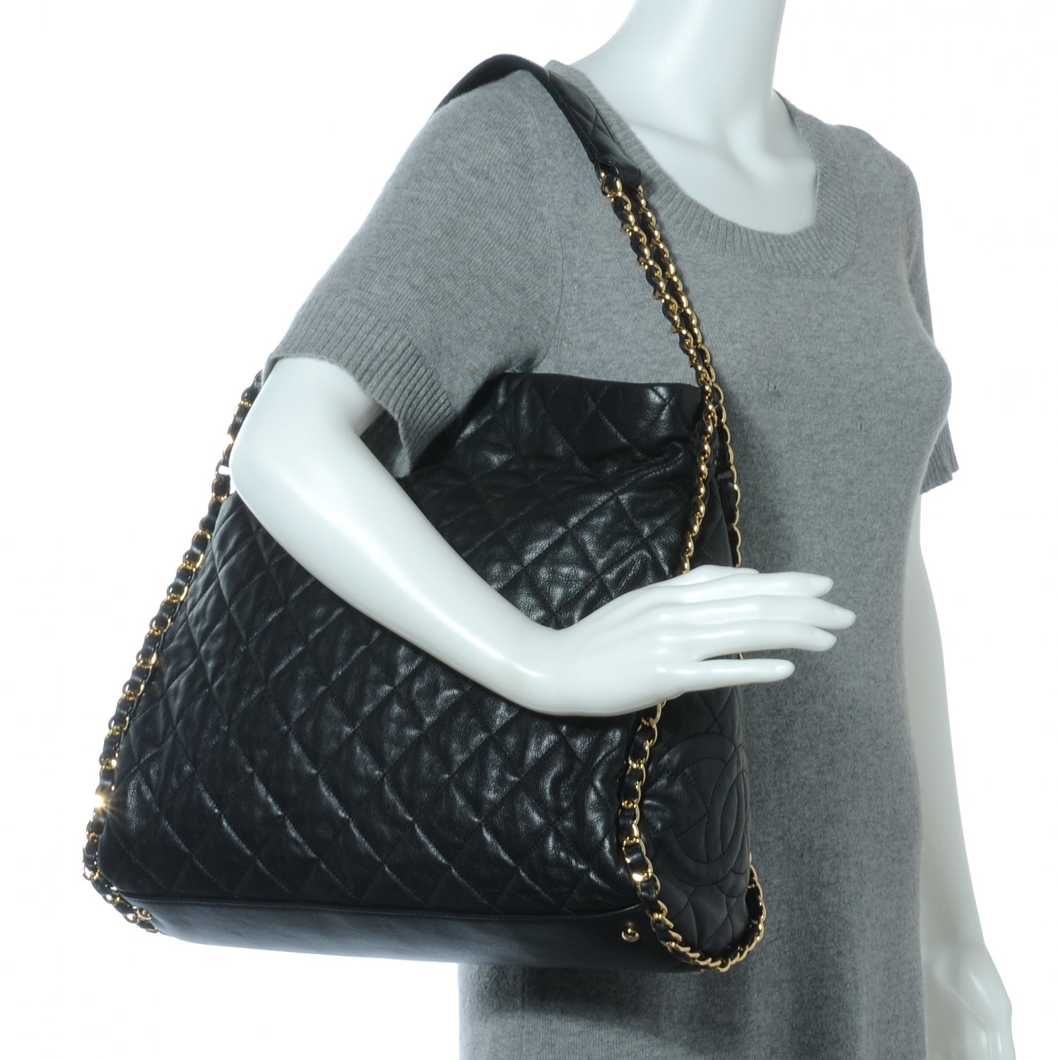 Chanel Calfskin Large Chain Me Hobo Black 2 of 7