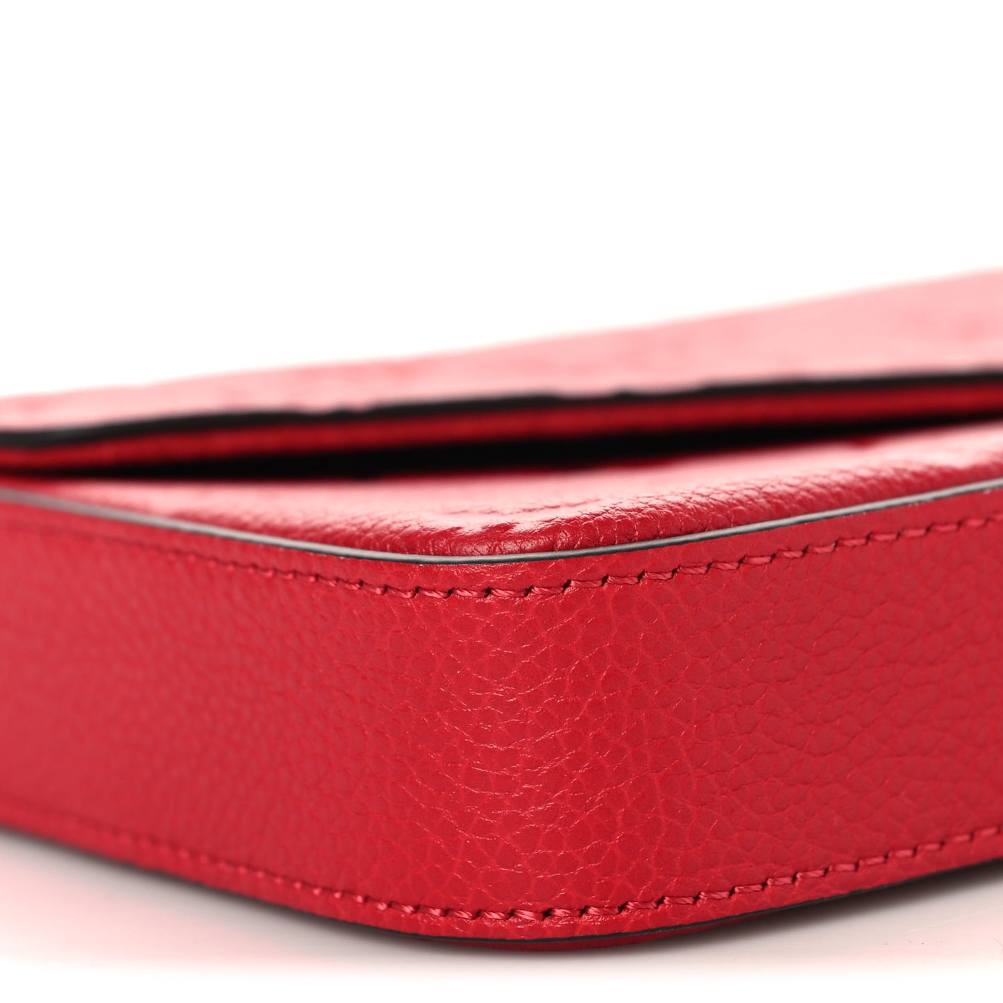Empreinte Pochette Felicie Chain Wallet Scarlet