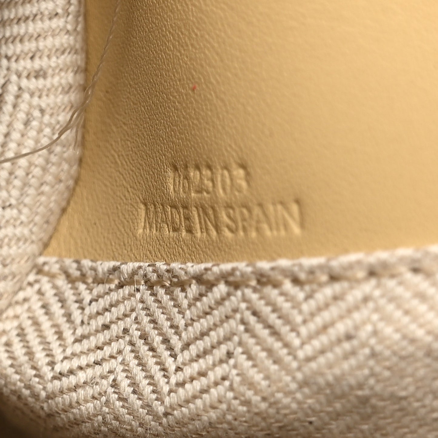 Calfskin Small Puzzle Edge Bag Dark Butter