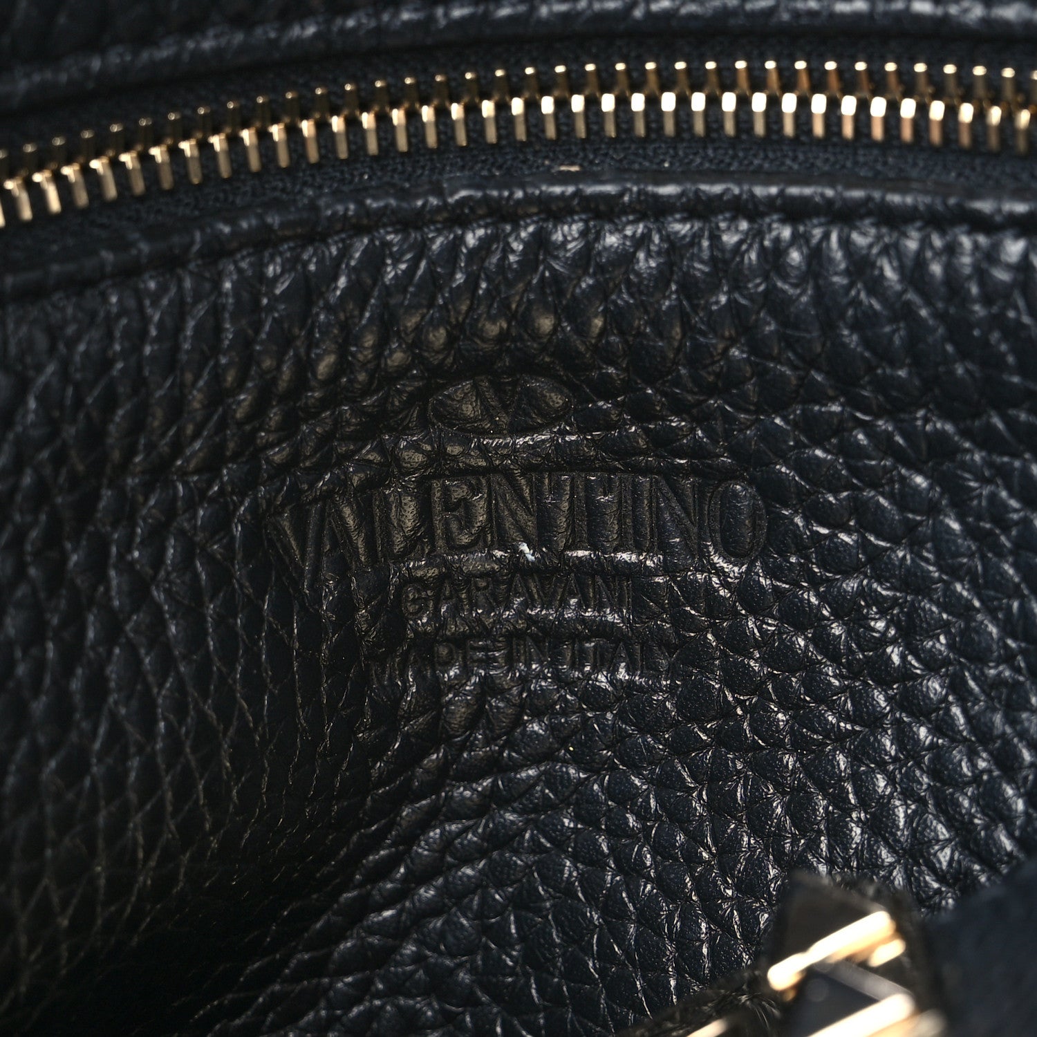 Valentino Garavani Pebbled Calfskin Mini Rockstud Flip-Lock Messenger Bag Black 6 of 8