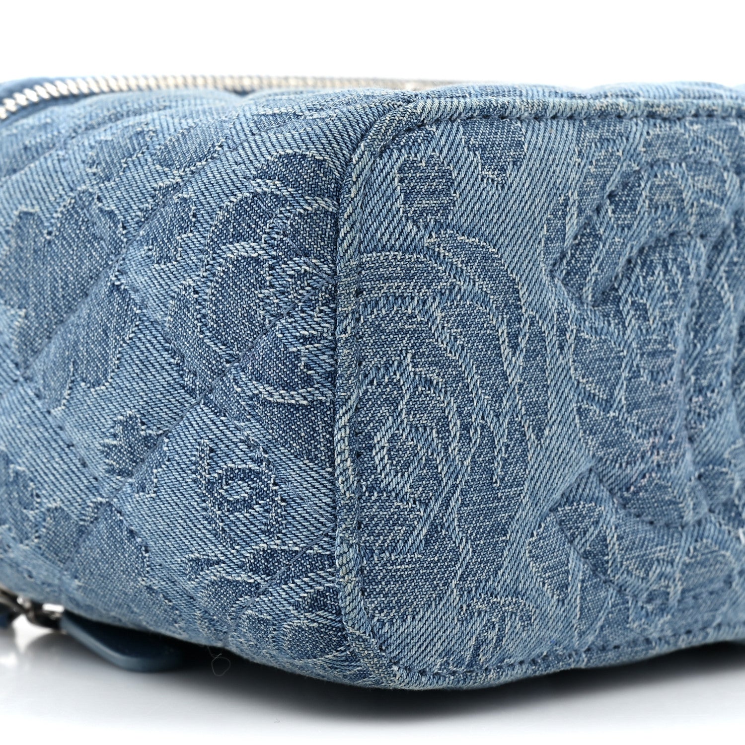 Chanel Denim Quilted Sweetheart Small Vanity Case With Chain Blue 9 of 13