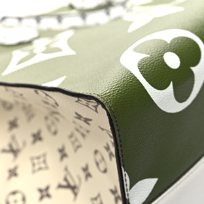Louis Vuitton Monogram Giant Onthego GM Kaki Beige 10 of 11
