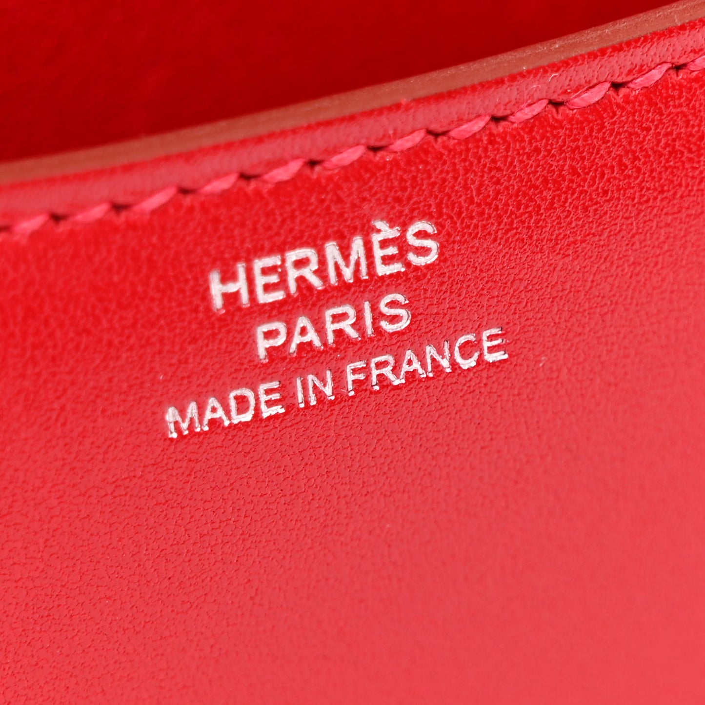 Tadelakt Constance 18 Rouge Vif