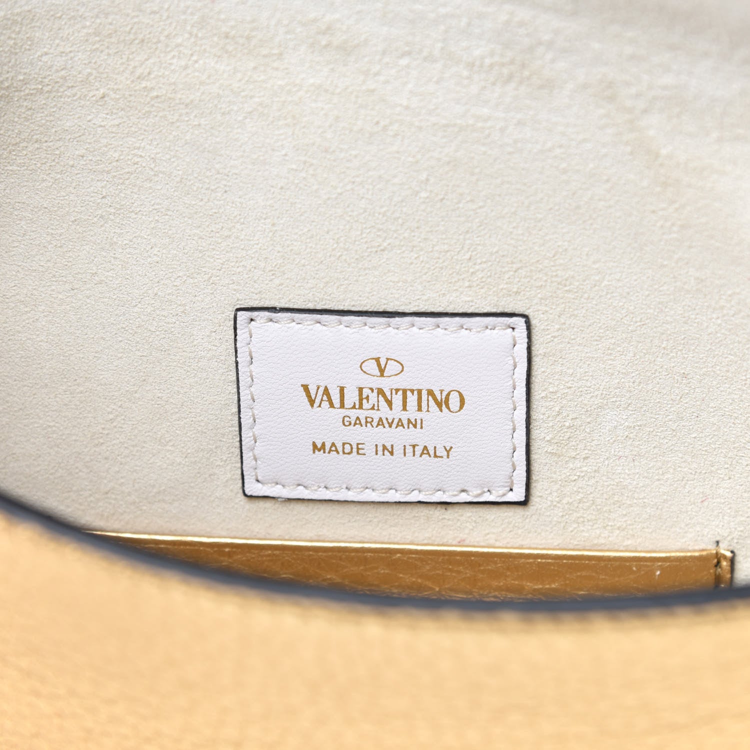 Valentino Garavani Metallic Pebbled Calfskin Large Rockstud Envelope Clutch Gold 6 of 7