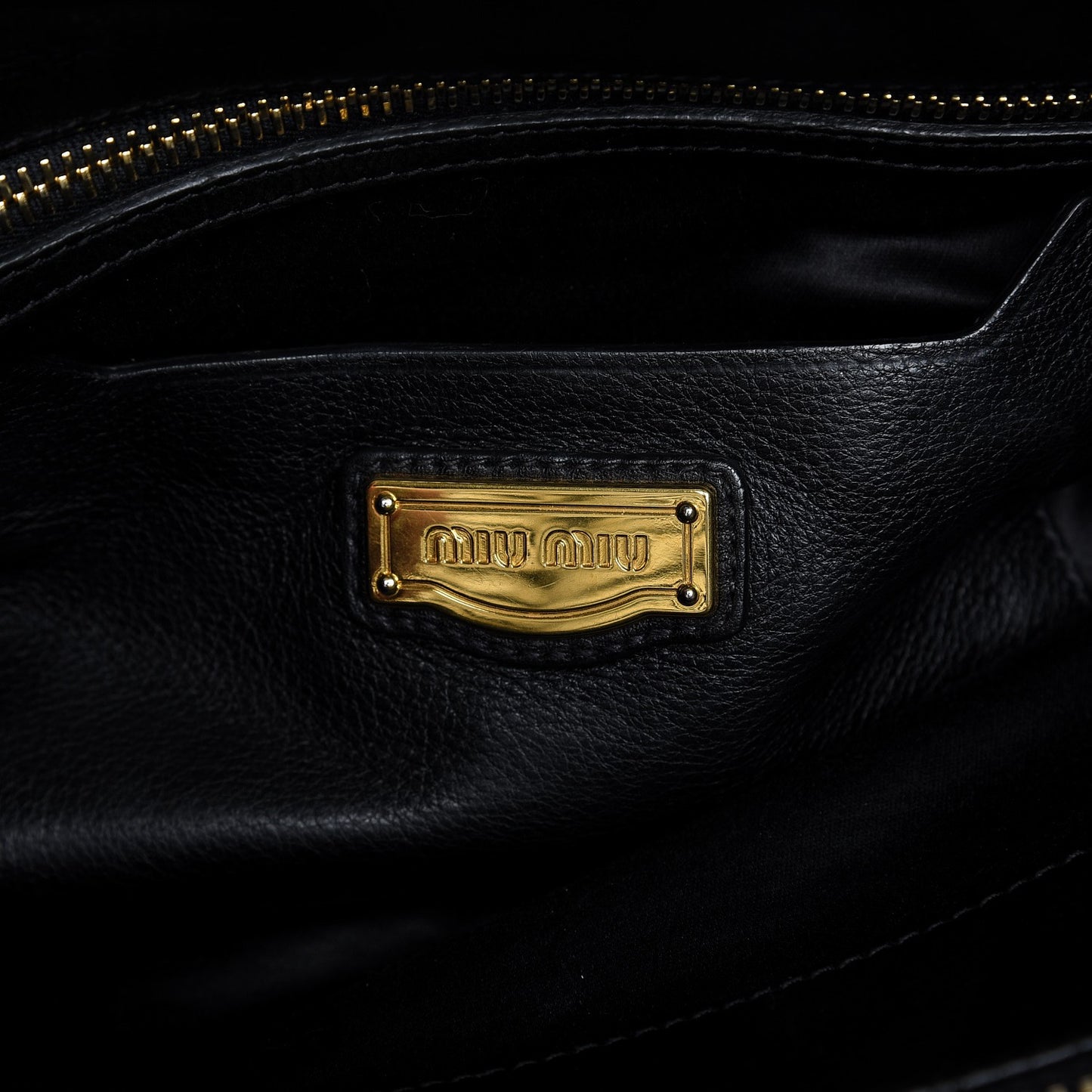 Vitello Daino Tote Nero Black