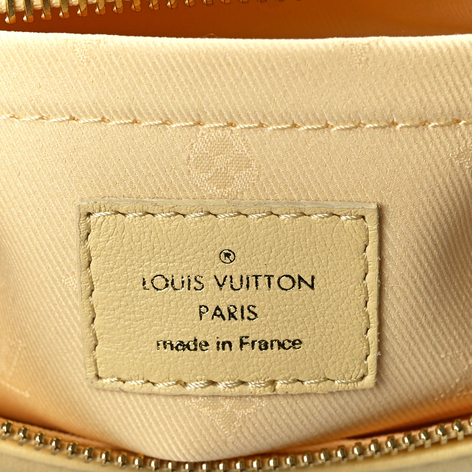 Louis Vuitton Calfskin Bubblegram Over The Moon Banana 6 of 10