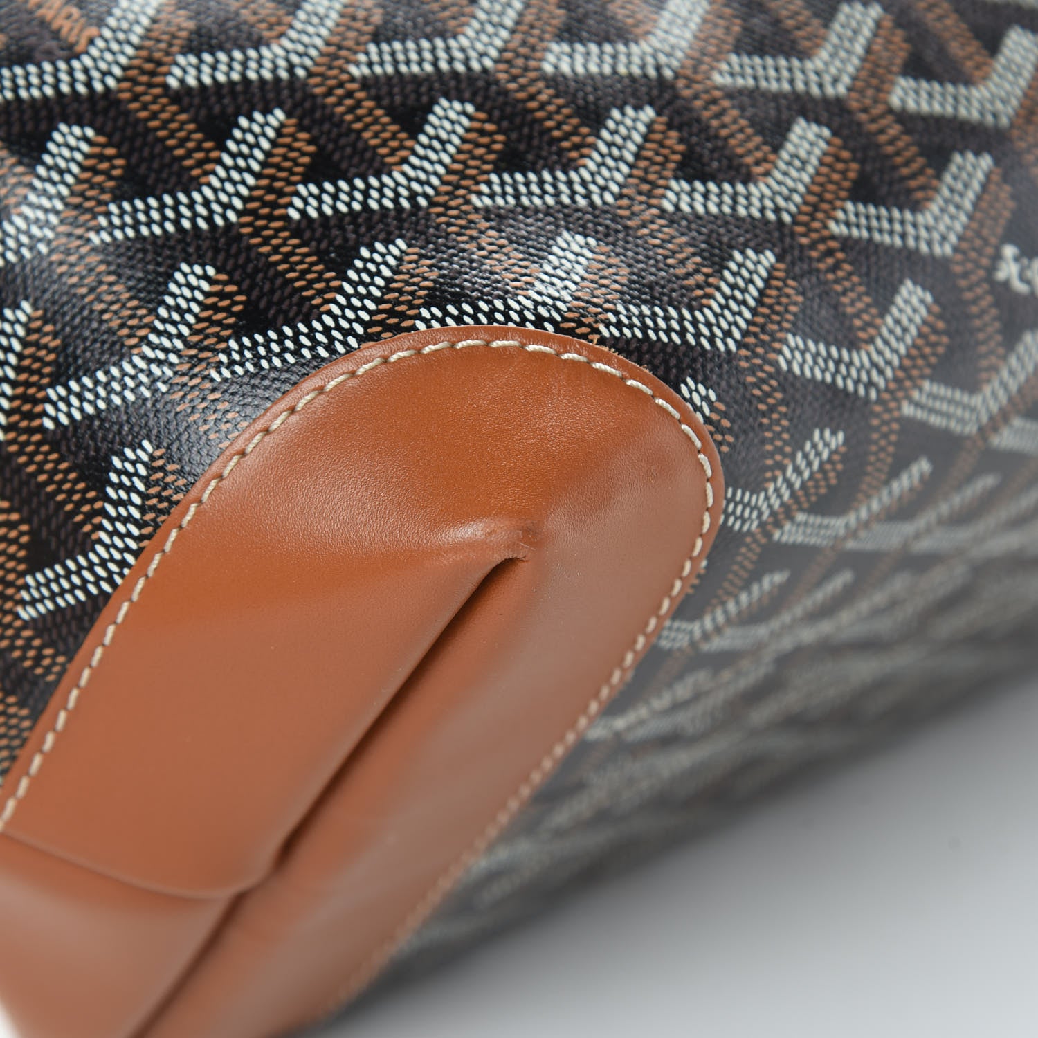 Goyard Goyardine Bellechasse PM Black Gold 9 of 15