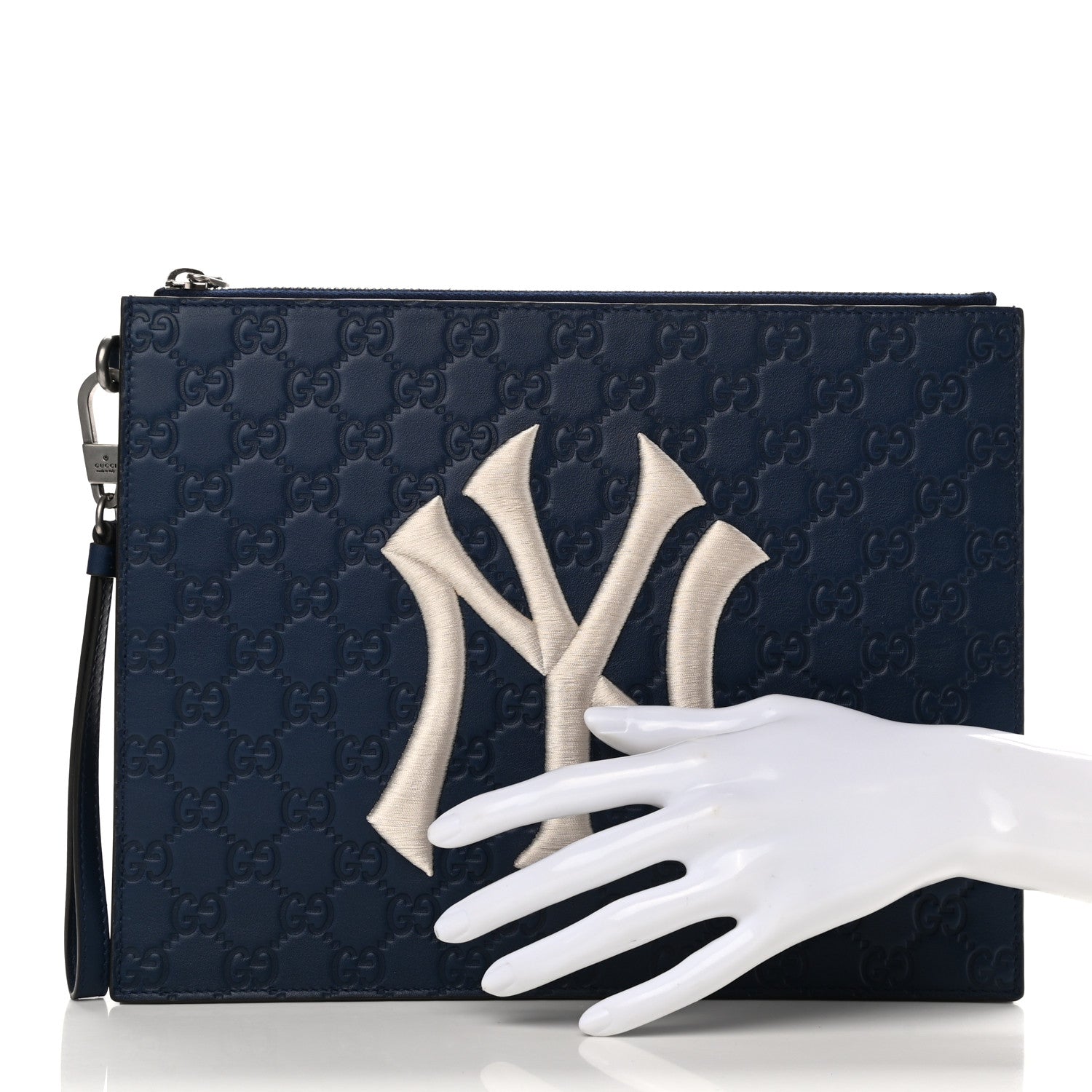 Gucci X MLB Guccissima NY Yankees Zip Wristlet Pouch Royale Ivory 2 of 7