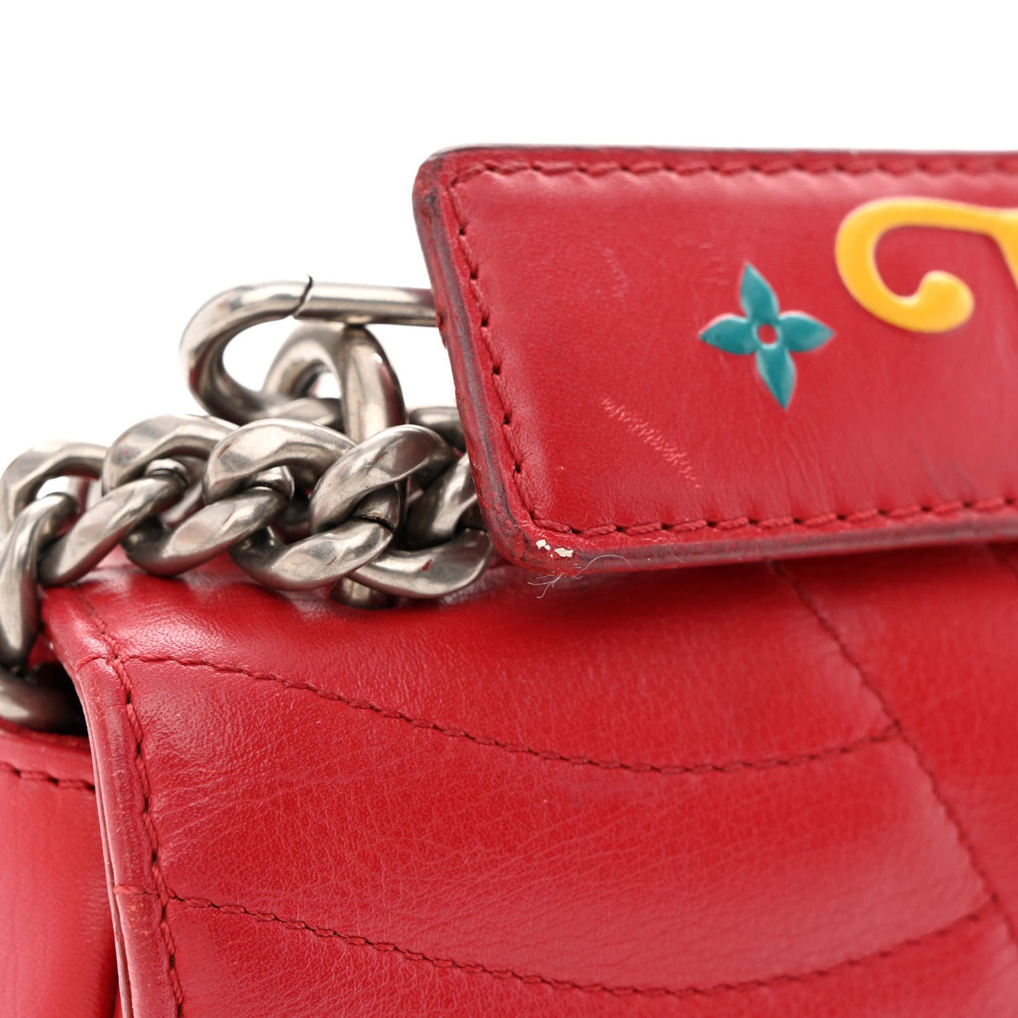 Calfskin New Wave Chain PM Ecarlate